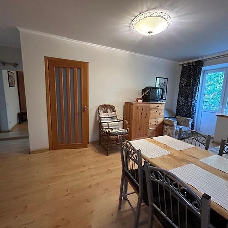 Three Bedroom Stepana Bandery Street روفنو المظهر الخارجي الصورة
