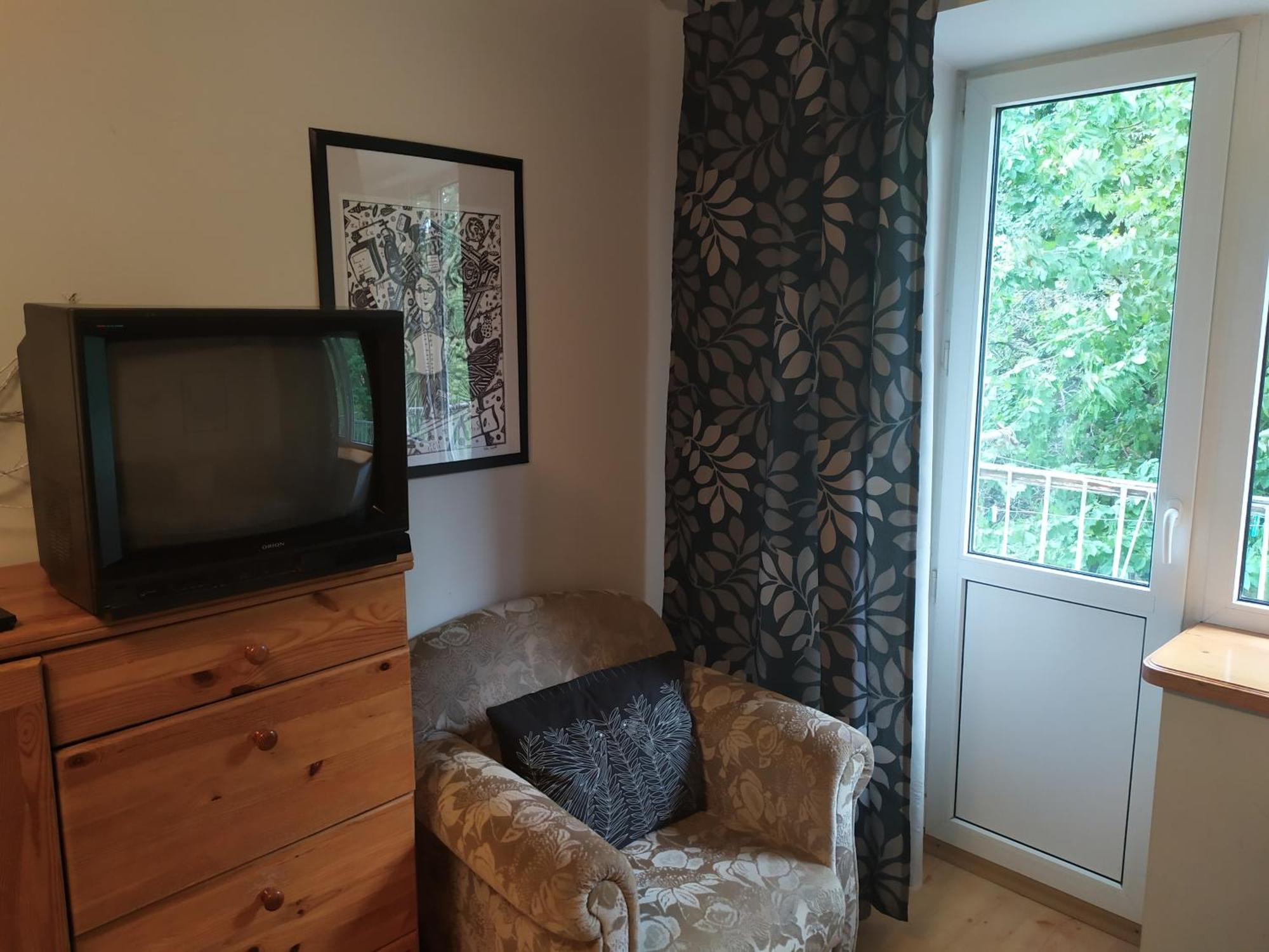 Three Bedroom Stepana Bandery Street روفنو الغرفة الصورة
