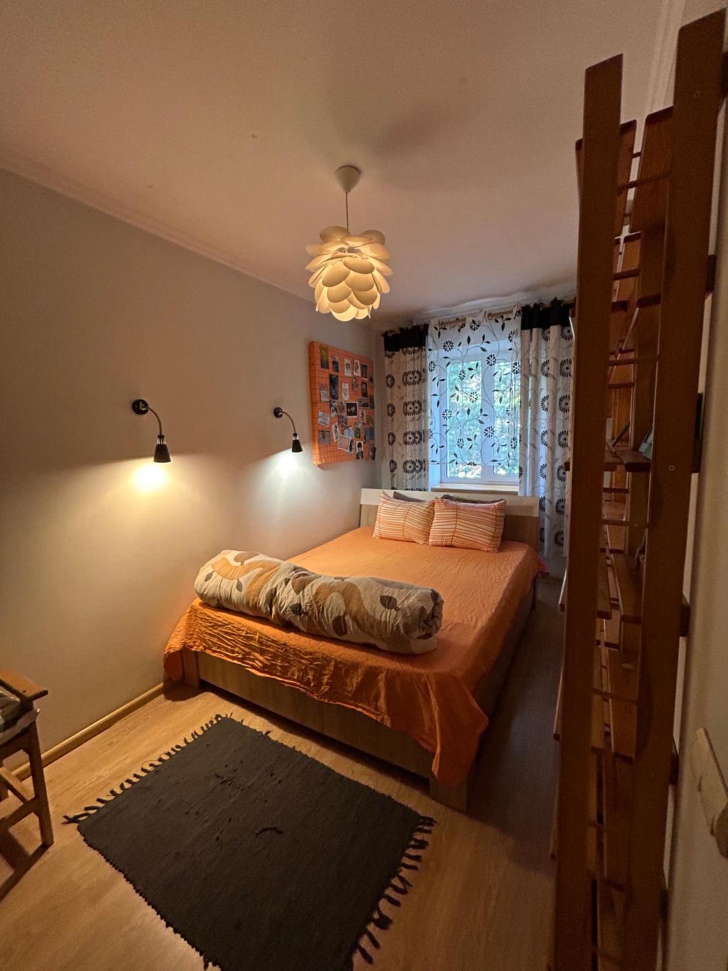 Three Bedroom Stepana Bandery Street روفنو المظهر الخارجي الصورة